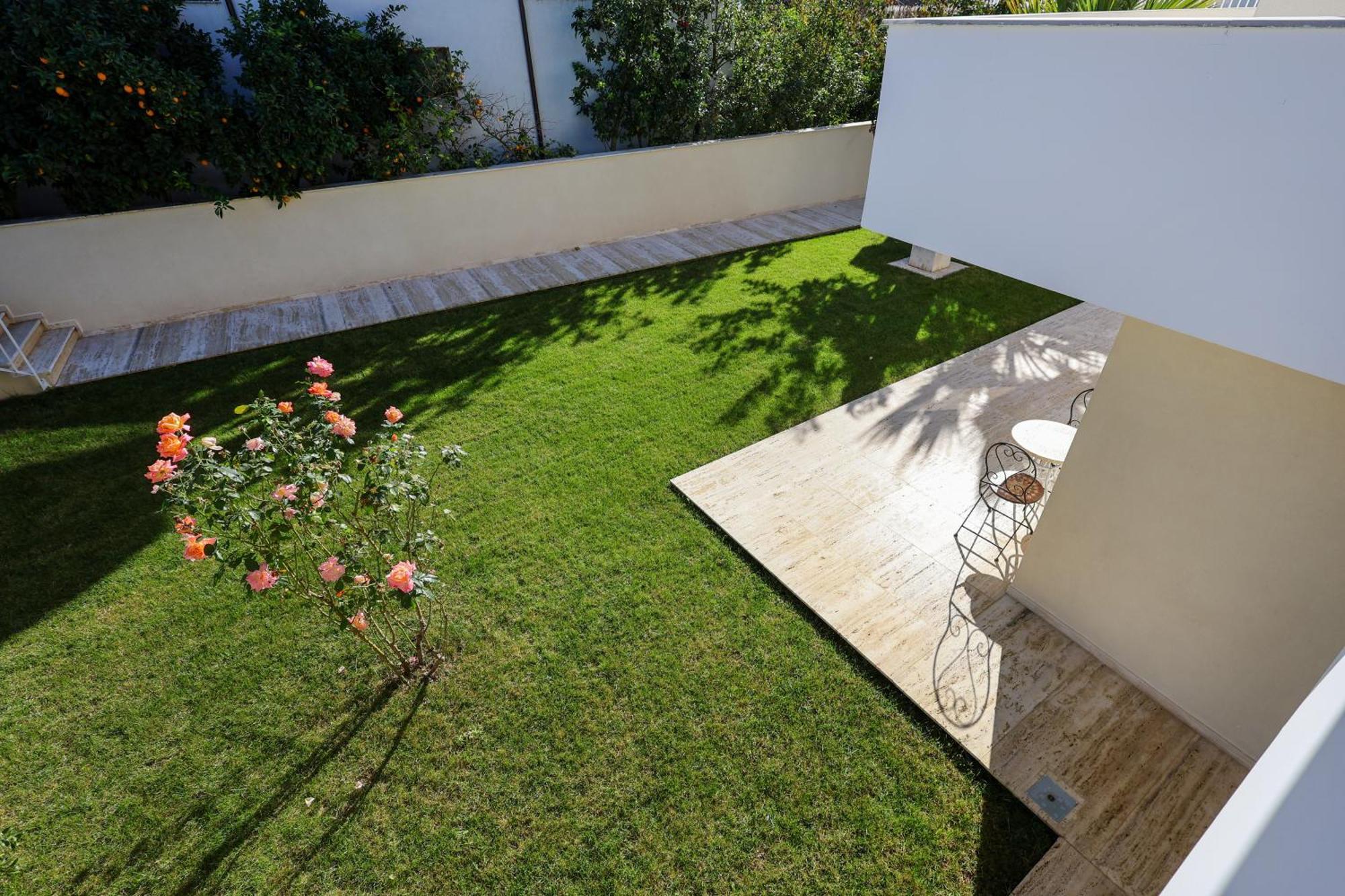 Mimani 2 Villa Berat