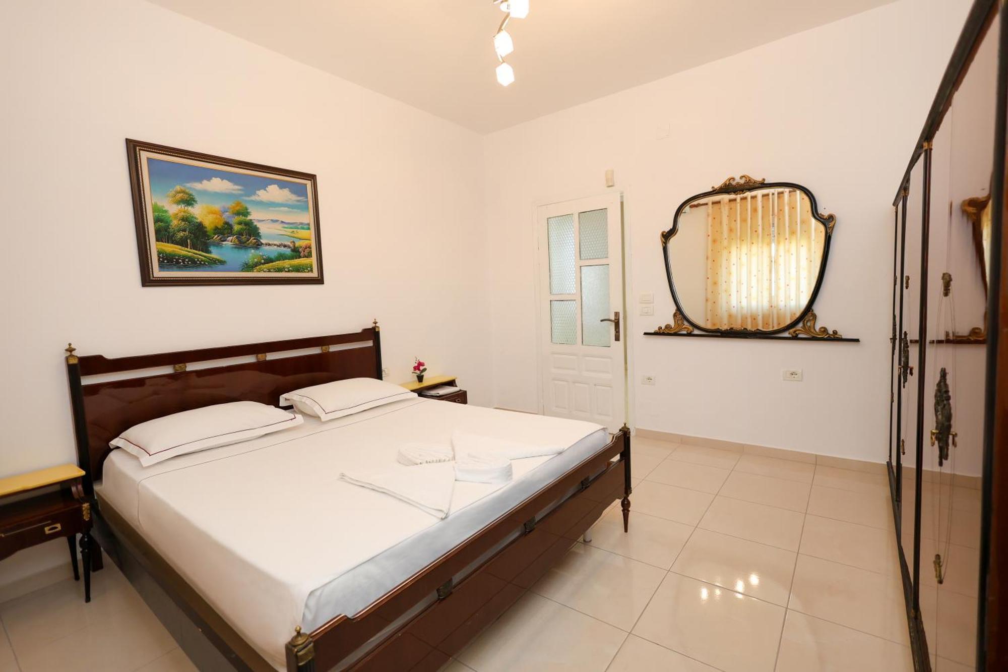 Villa Mimani 2 Berat